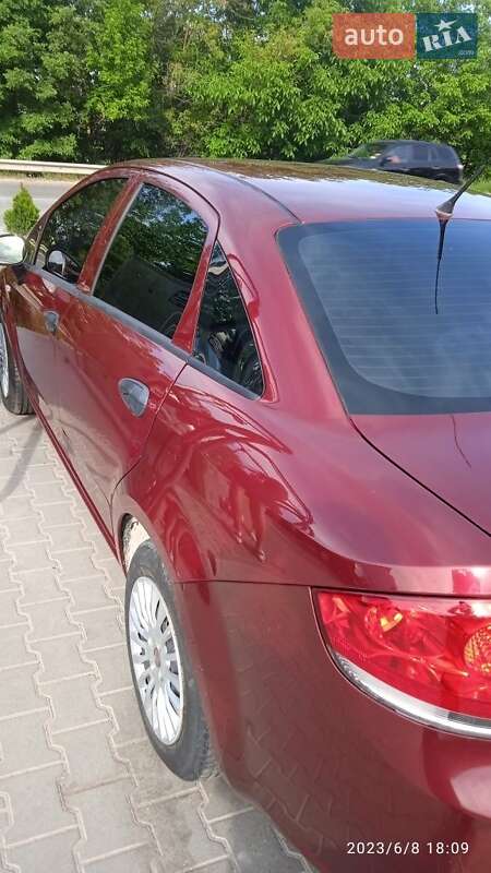 Седан Fiat Linea 2010 в Тернополе