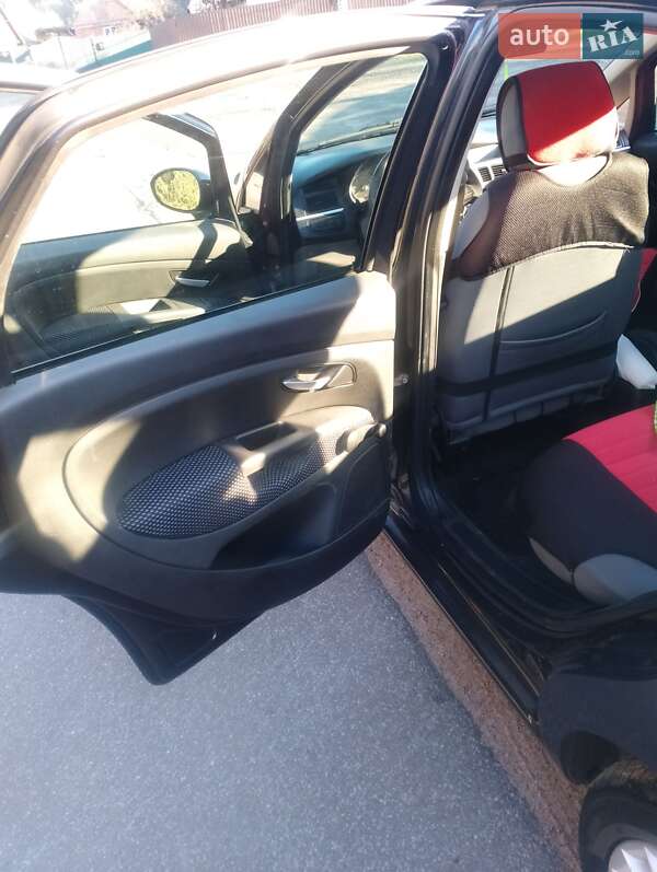 Седан Fiat Linea 2009 в Житомире