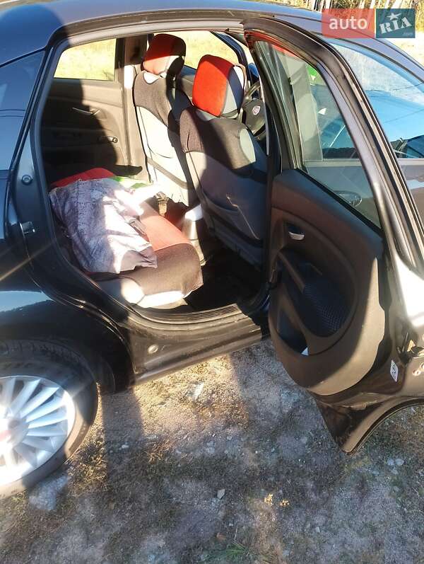 Седан Fiat Linea 2009 в Житомире
