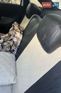 Седан Fiat Linea 2013 в 