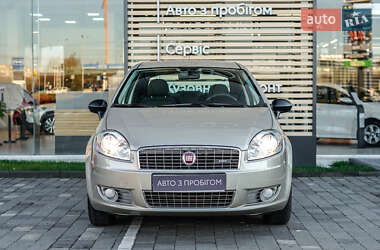 Седан Fiat Linea 2010 в Львові