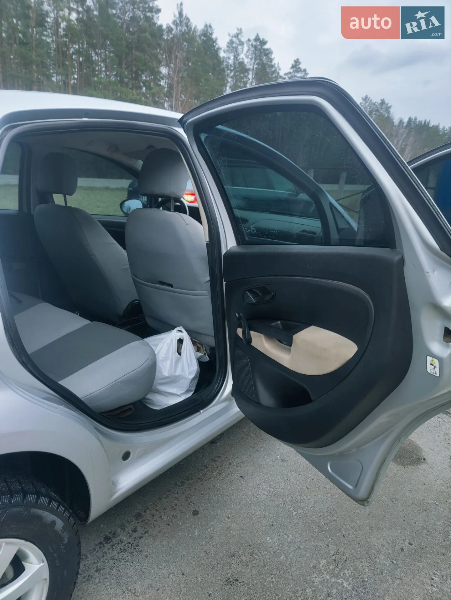 2010 Fiat Linea - мініатюра 8