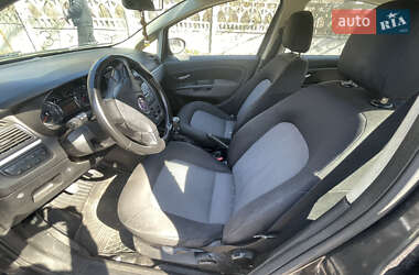 Седан Fiat Linea 2008 в 