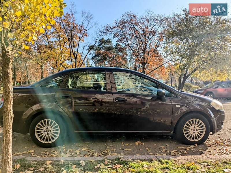 Fiat Linea 2012