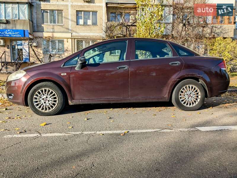 Седан Fiat Linea 2012 в Києві