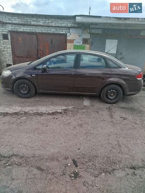 Седан Fiat Linea 2013 в Запорожье фото 4 Седан Fiat Linea 2013 в Запорожье