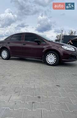 Седан Fiat Linea 2013 в 