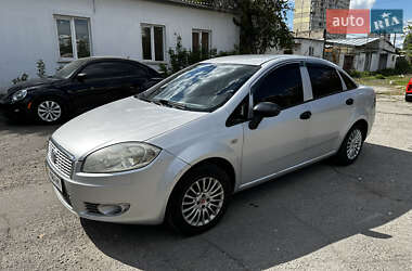 Седан Fiat Linea 2012 в Киеве