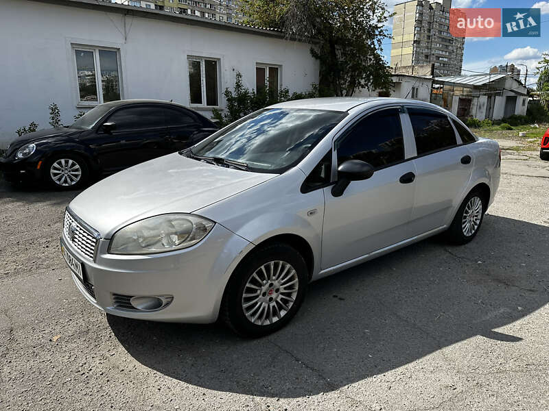Fiat Linea 2012