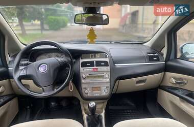 Седан Fiat Linea 2007 в 