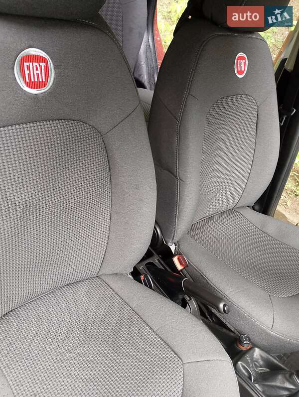 Седан Fiat Linea 2010 в Тернополе