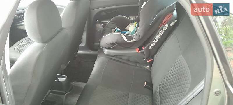 Седан Fiat Linea 2012 в Киеве
