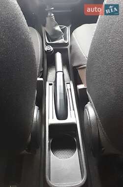 Седан Fiat Linea 2012 в 