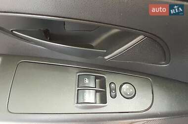 Седан Fiat Linea 2012 в 