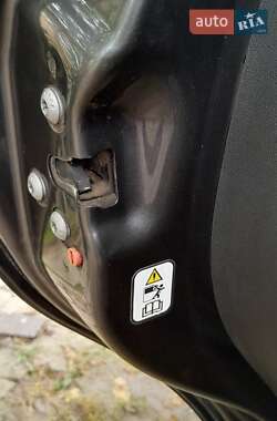 Седан Fiat Linea 2012 в 