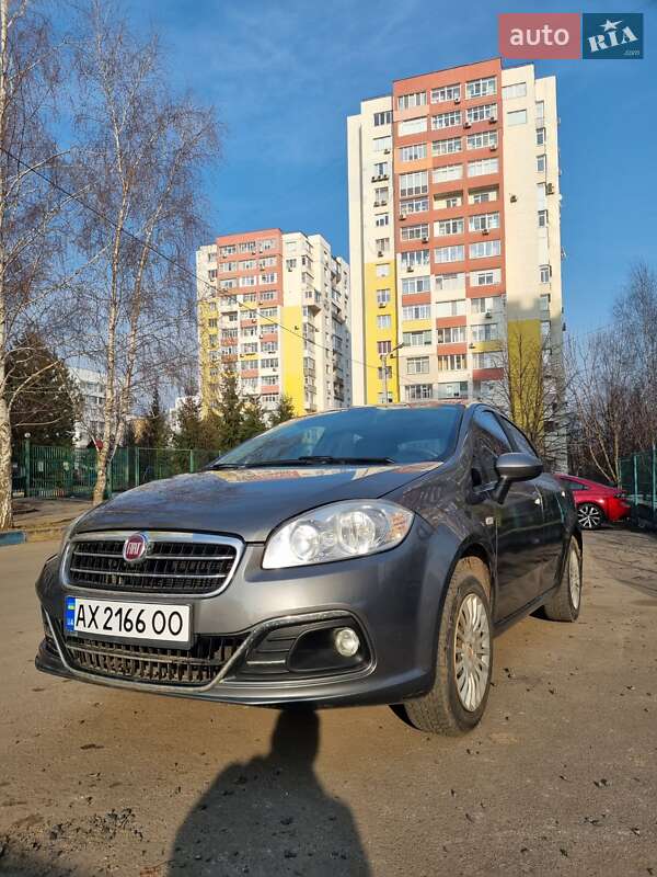 Седан Fiat Linea 2015 в Харкові