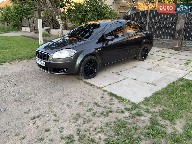 Седан Fiat Linea 2008 в Мукачевому
