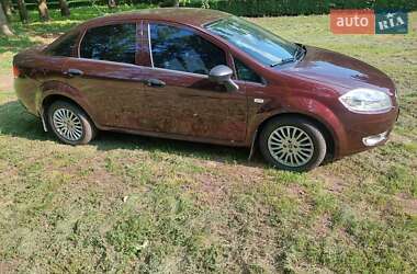Седан Fiat Linea 2012 в Новомиргороде
