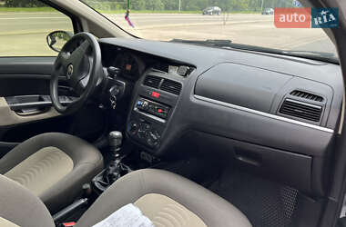 Седан Fiat Linea 2008 в 