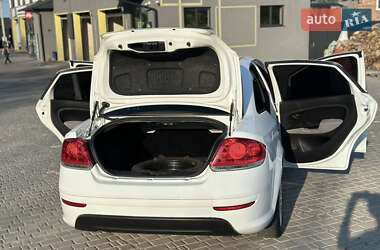 Седан Fiat Linea 2015 в 