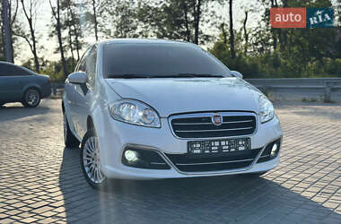 Седан Fiat Linea 2015 в 