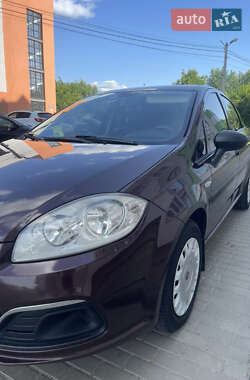 Седан Fiat Linea 2012 в 