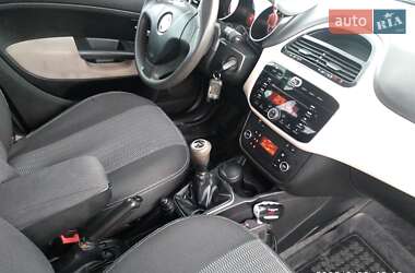 Седан Fiat Linea 2013 в 