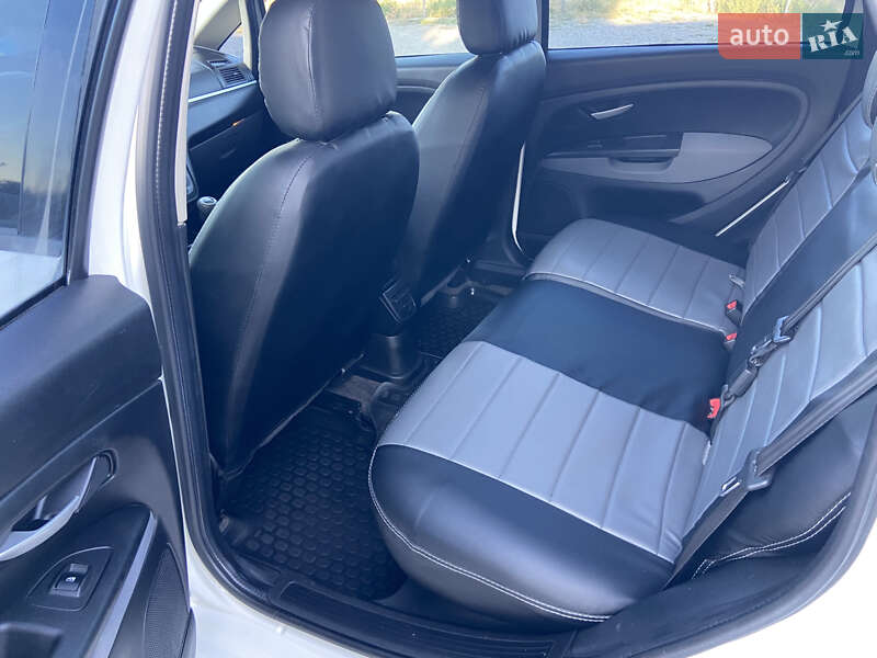 Седан Fiat Linea 2012 в Миколаєві