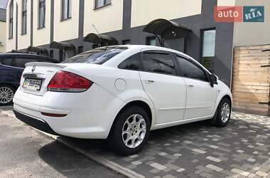 Седан Fiat Linea 2013 в 