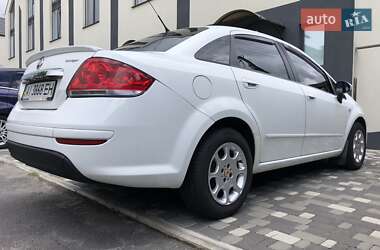 Седан Fiat Linea 2013 в 