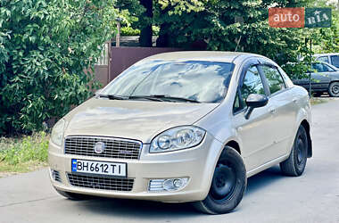 Седан Fiat Linea 2012 в 