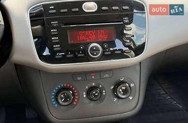 Седан Fiat Linea 2013 в 