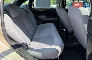 Седан Fiat Linea 2013 в 