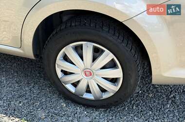 Седан Fiat Linea 2013 в 