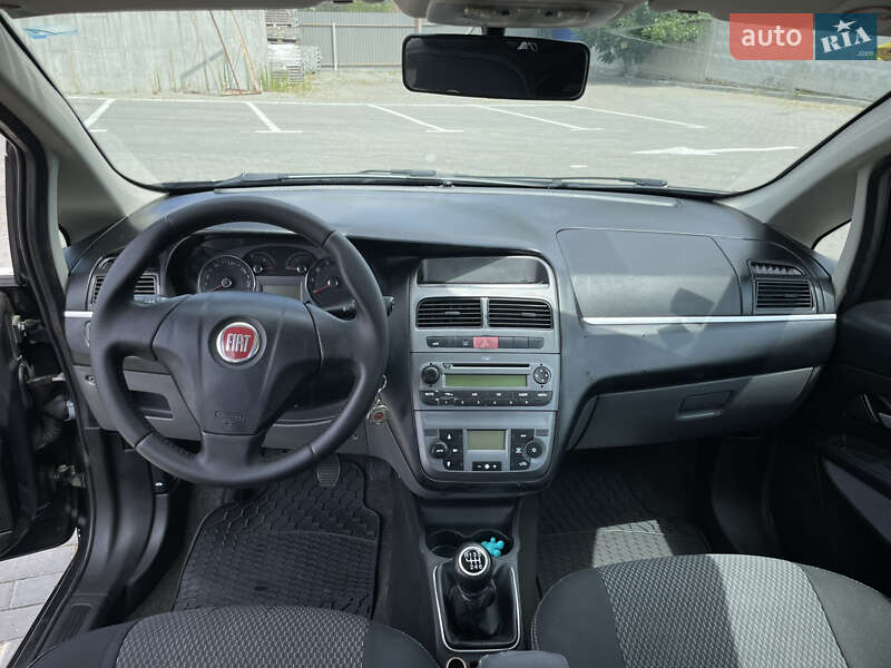 Седан Fiat Linea 2012 в Николаеве