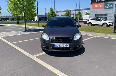 Седан Fiat Linea 2008 в 