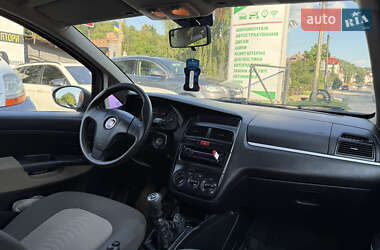 Седан Fiat Linea 2007 в 