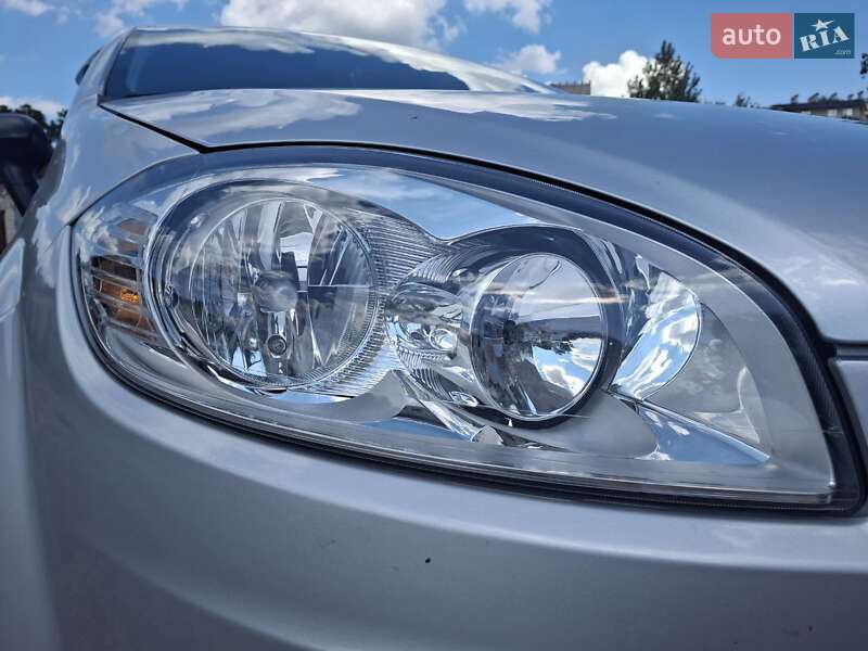 Седан Fiat Linea 2012 в Харькове
