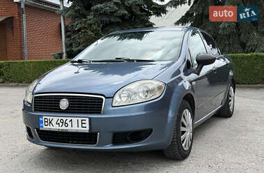 Седан Fiat Linea 2007 в Кременці