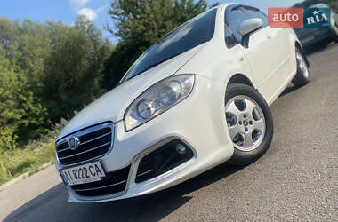 Седан Fiat Linea 2015 в 