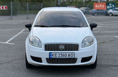 Седан Fiat Linea 2009 в 