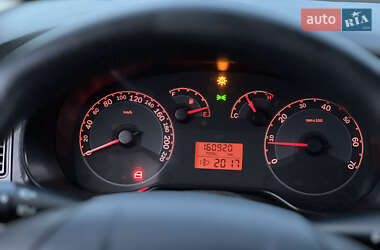 Седан Fiat Linea 2009 в 