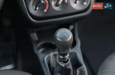 Седан Fiat Linea 2009 в 