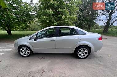 Седан Fiat Linea 2007 в 