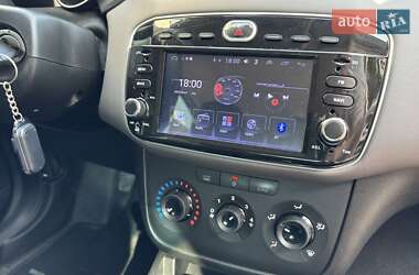 Седан Fiat Linea 2013 в 