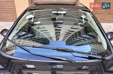 Седан Fiat Linea 2009 в 