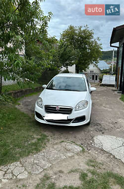 Седан Fiat Linea 2013 в 
