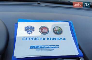 Седан Fiat Linea 2013 в 
