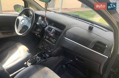 Седан Fiat Linea 2008 в 