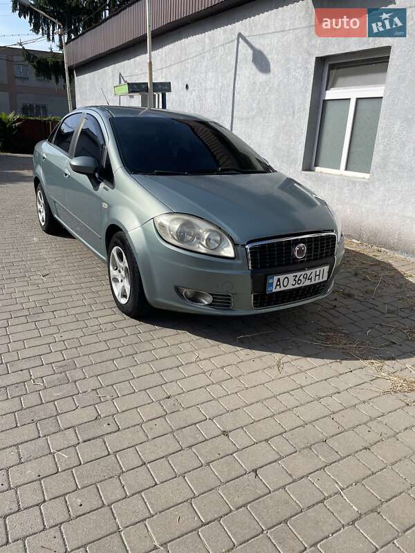 Седан Fiat Linea 2007 в Мукачево